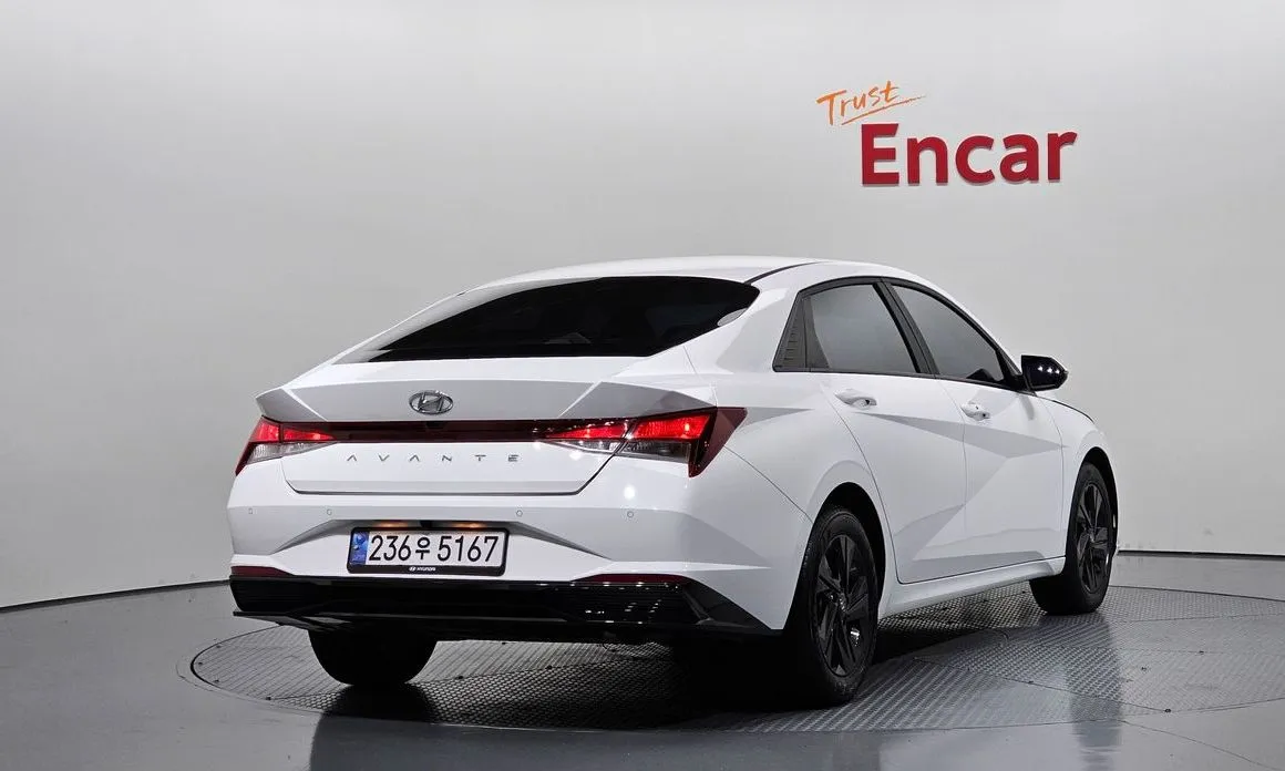Hyundai AVANTE — фото 4