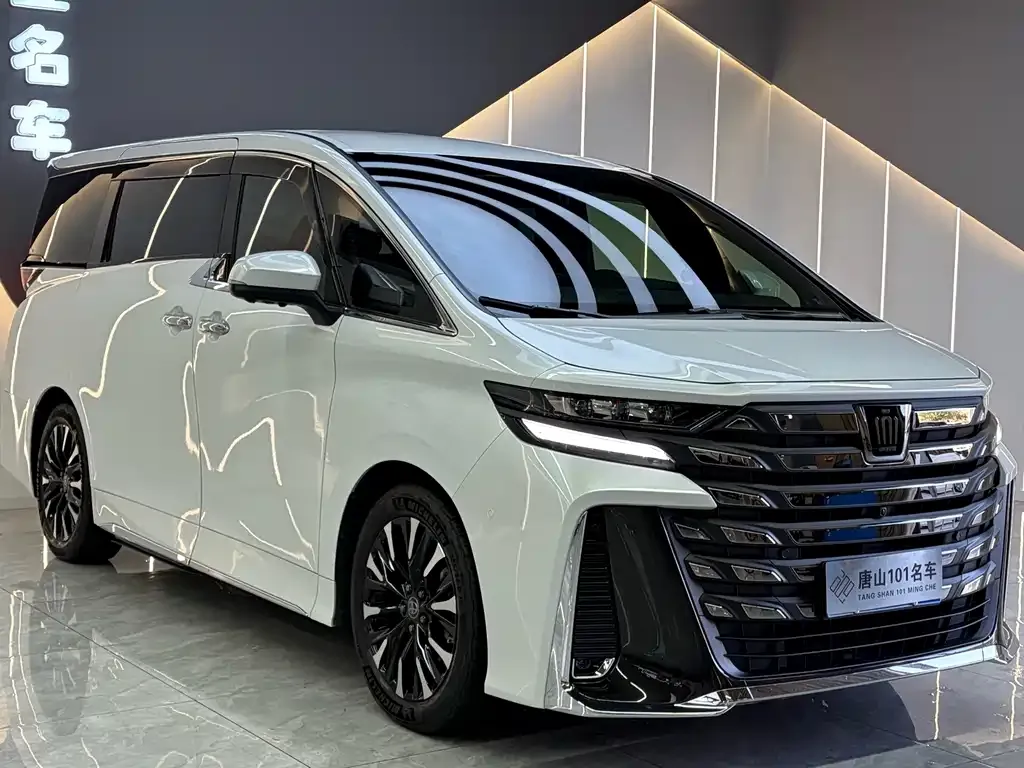 Toyota Vellfire — фото 6