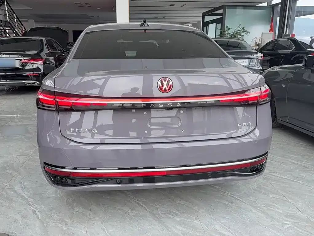 Volkswagen Passat — фото 3
