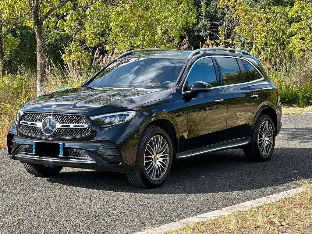 Mercedes-Benz GLC — фото 1