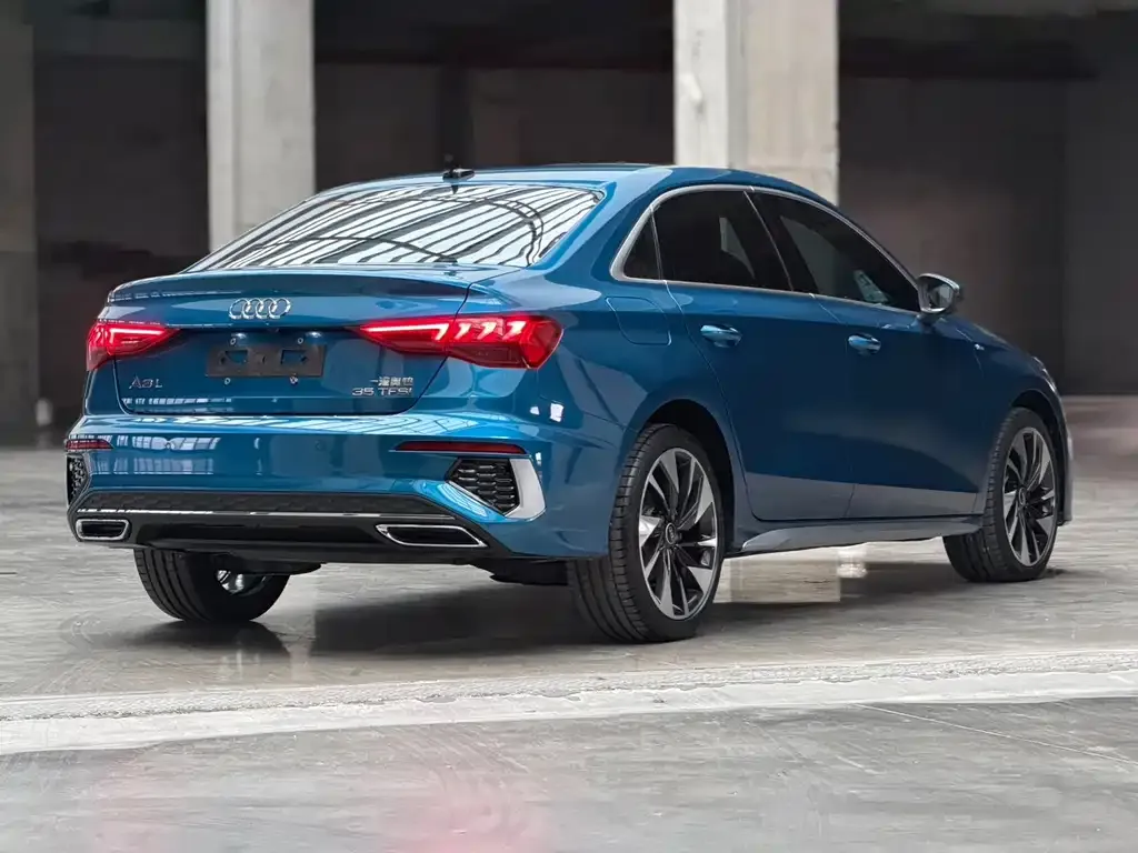 Audi A3 — фото 2
