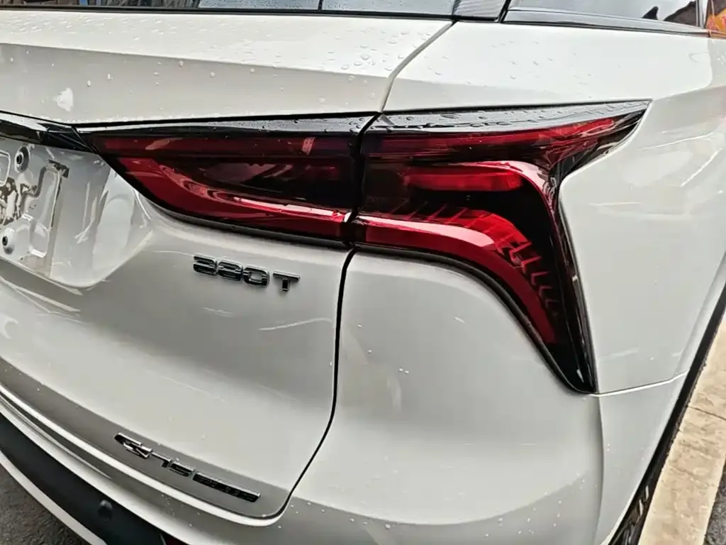 Changan CS75 PLUS — фото 7