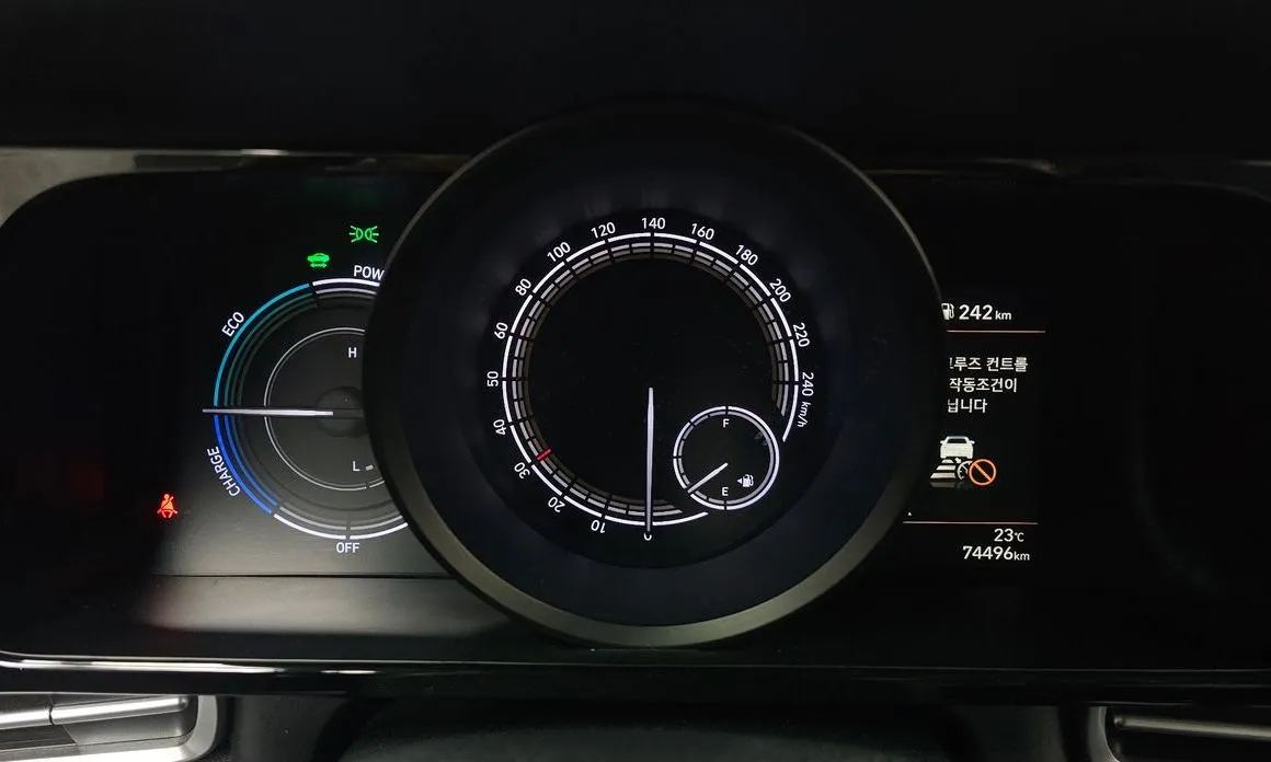 Hyundai AVANTE — фото 2