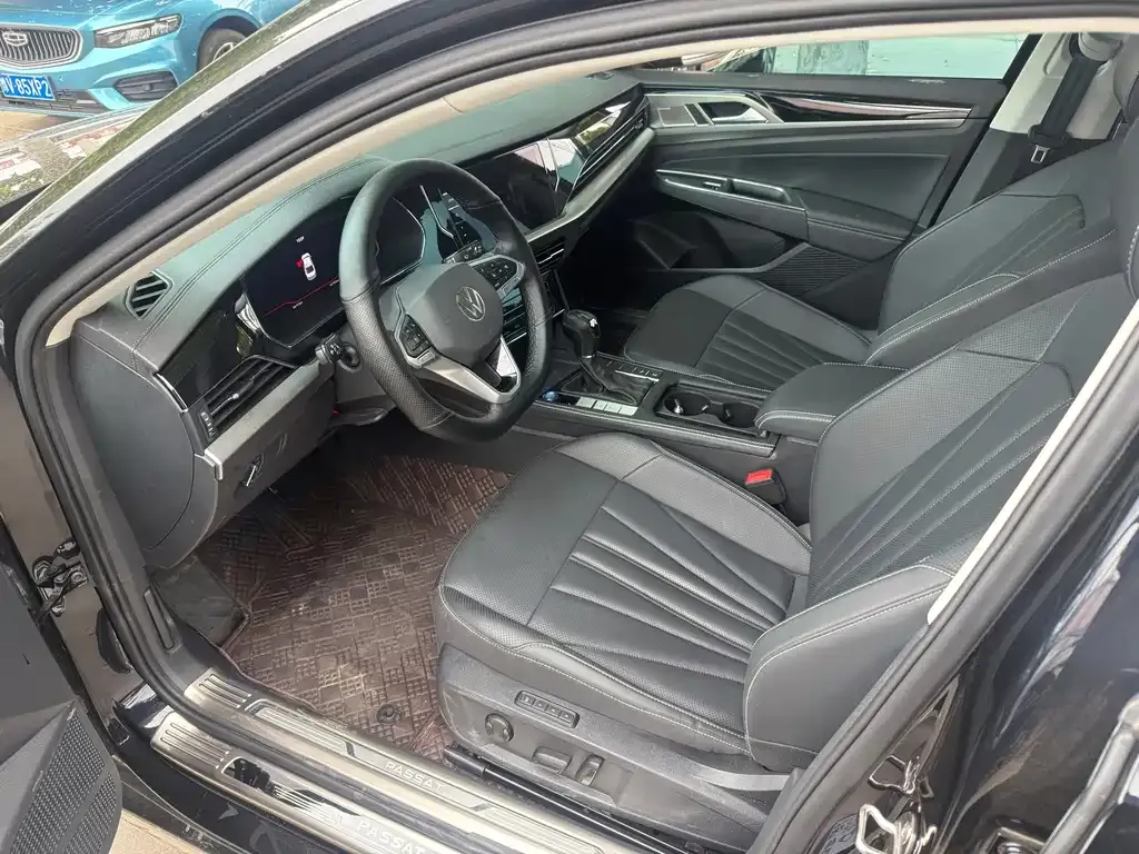 Volkswagen Passat — фото 6