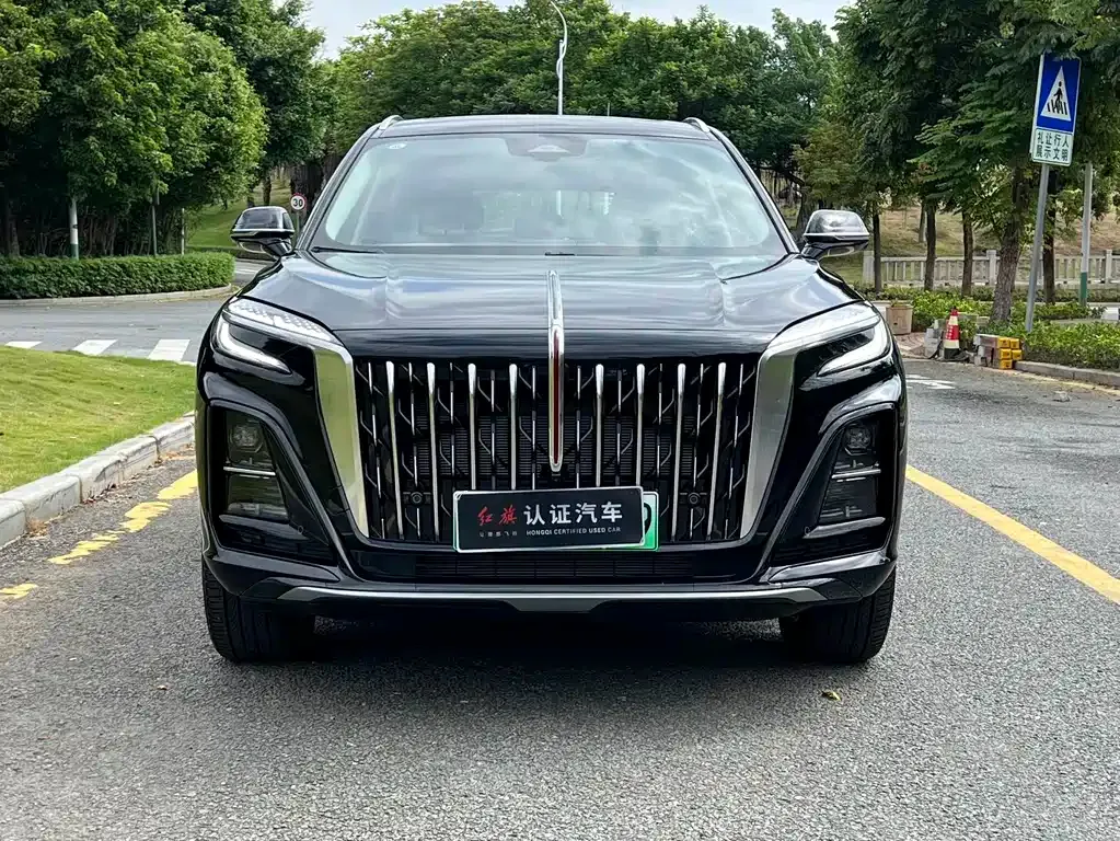 Hongqi HS3 PHEV — фото 8