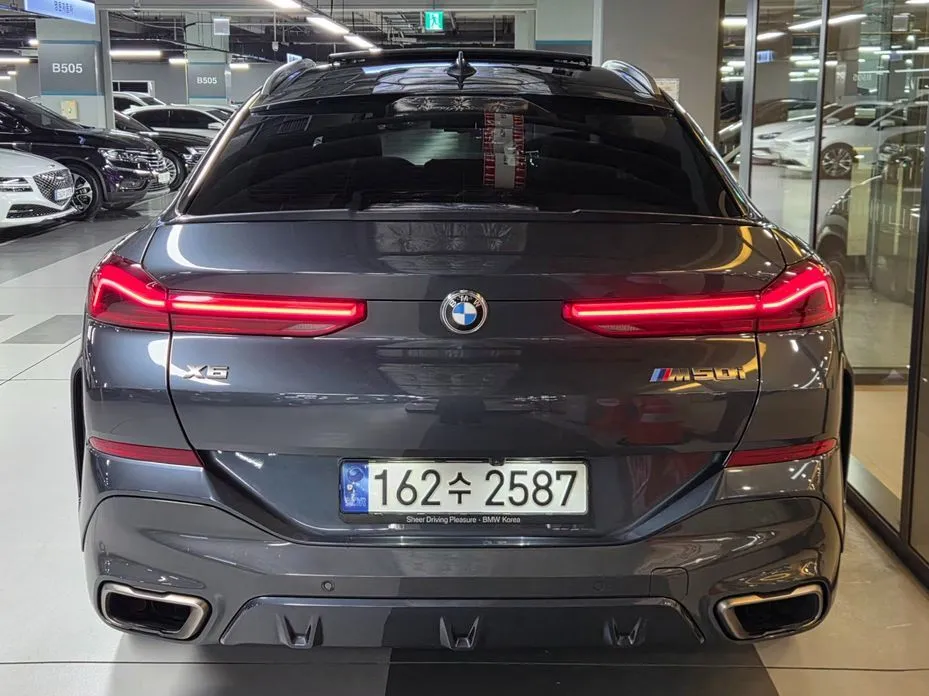 BMW X6 — фото 10
