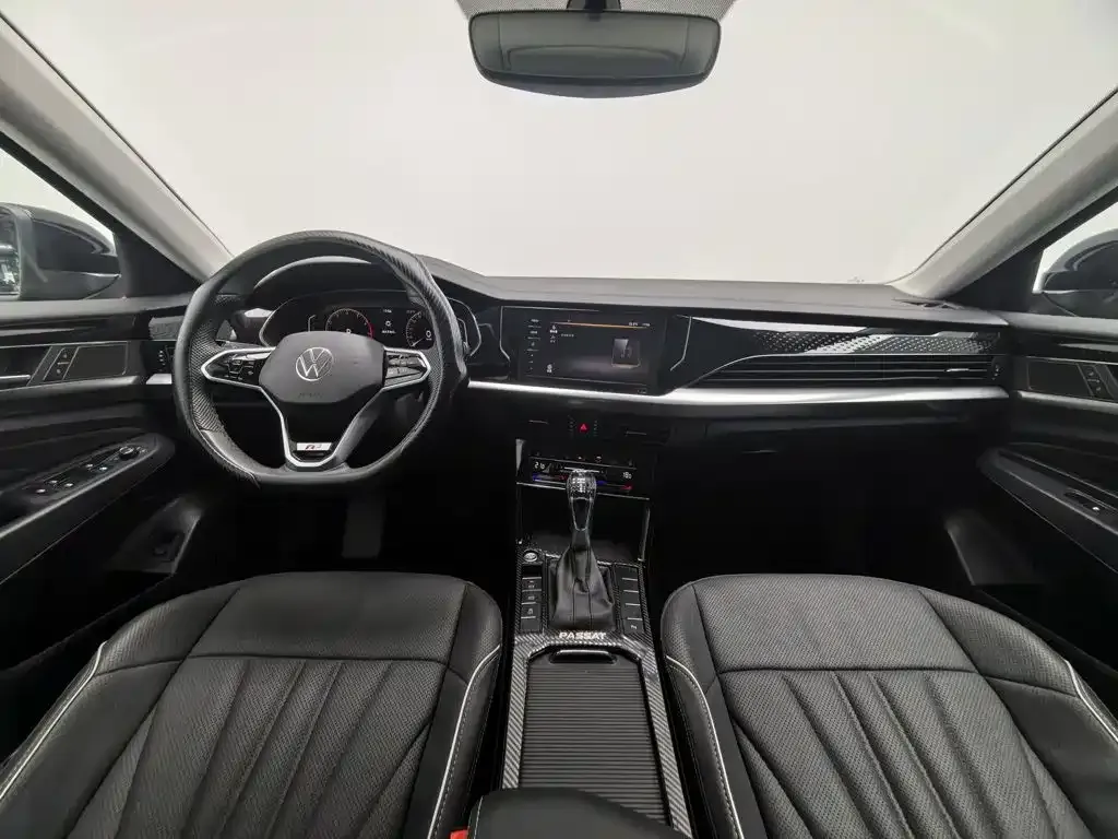 Volkswagen Passat — фото 8