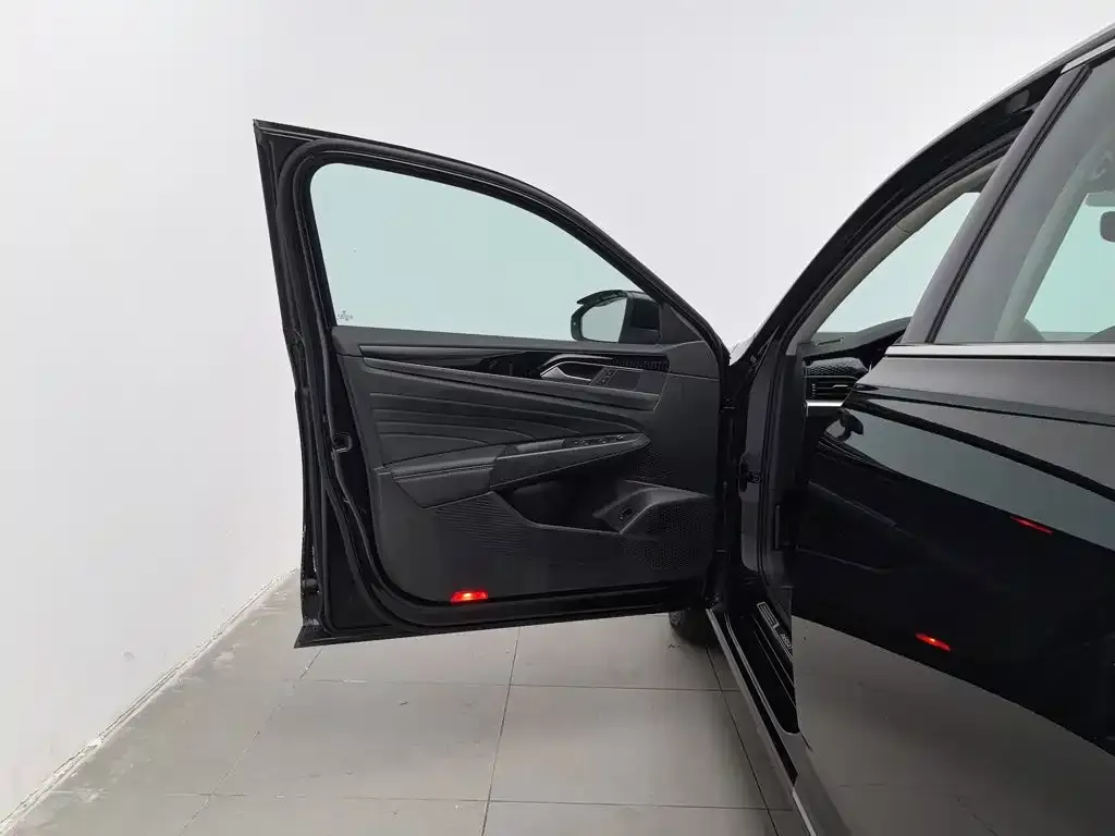 Volkswagen Passat — фото 4