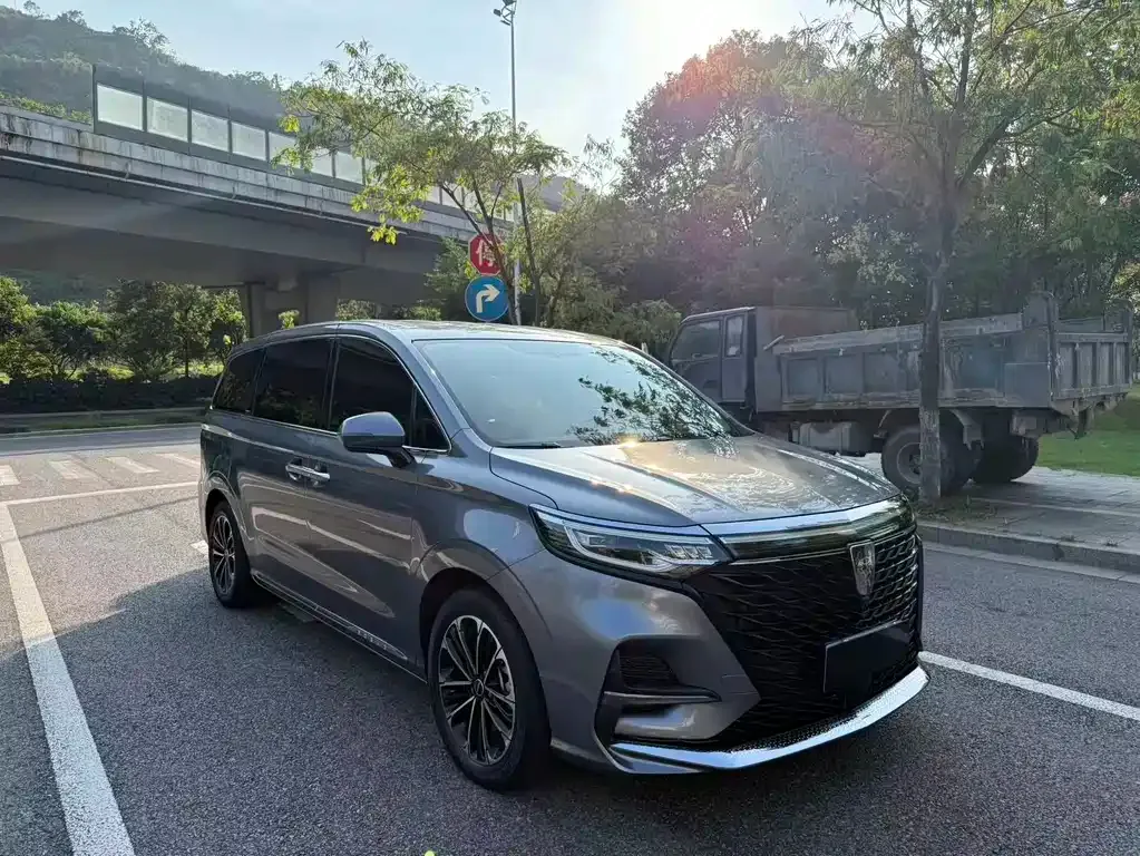 Roewe iMAX8 — фото 6