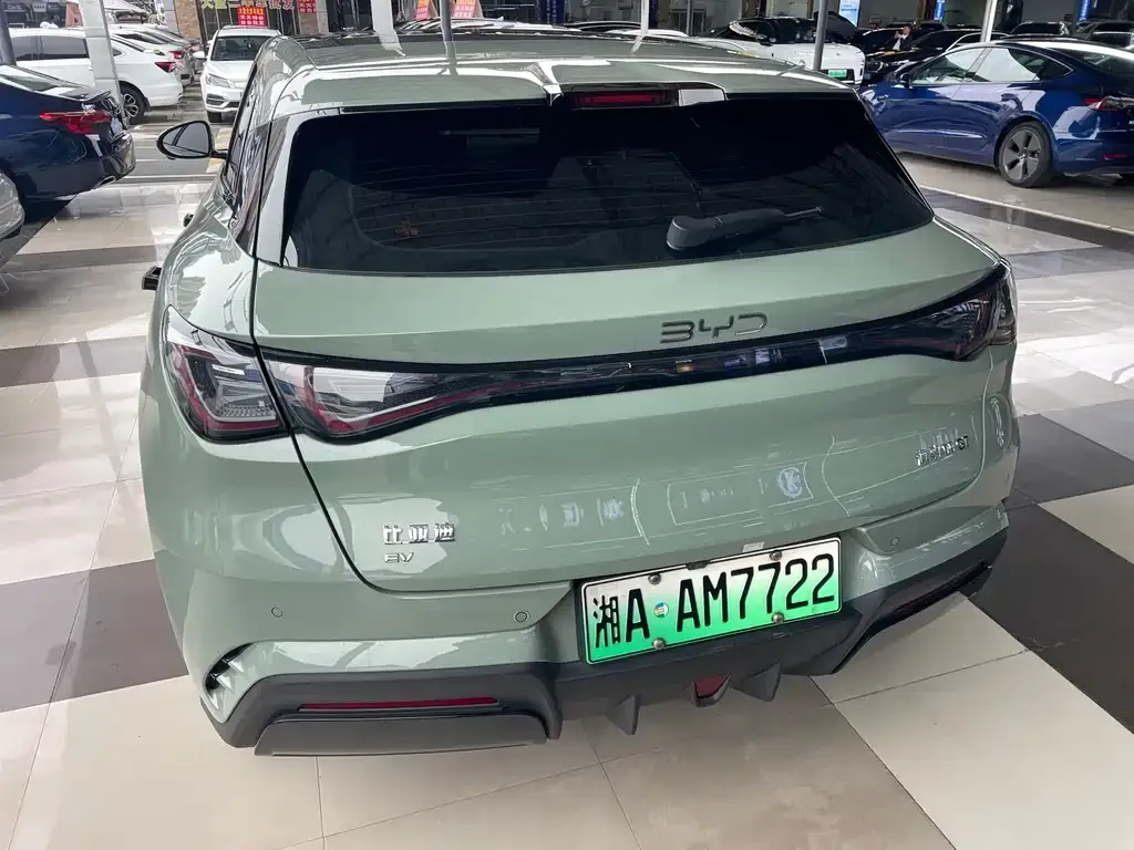BYD Seal 06GT — фото 4