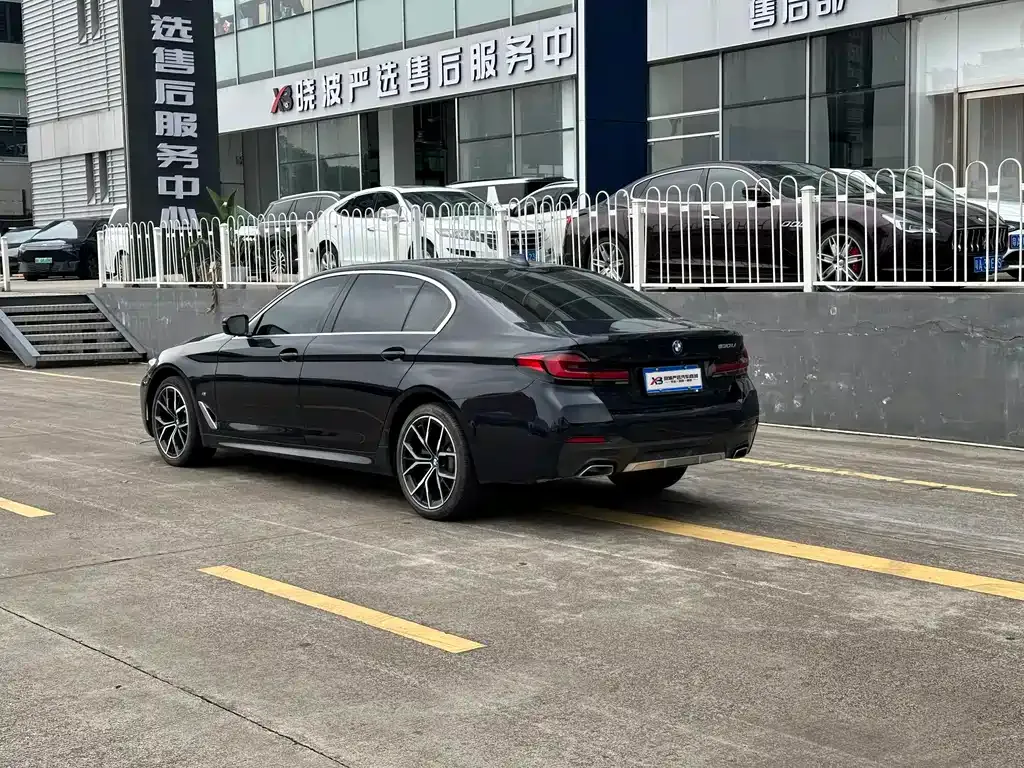 BMW 5 Series — фото 10