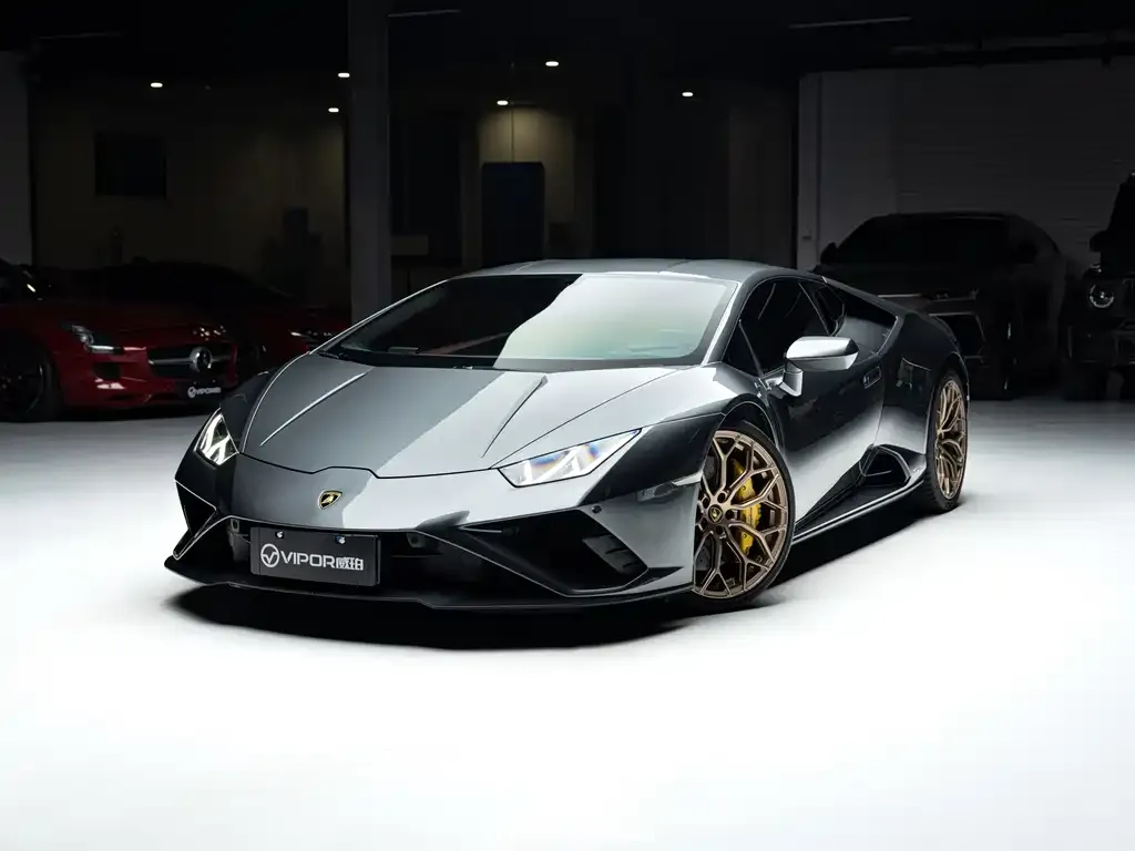 Lamborghini Huracan — фото 1