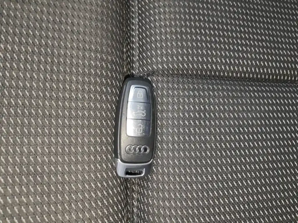 Audi A3 — фото 10