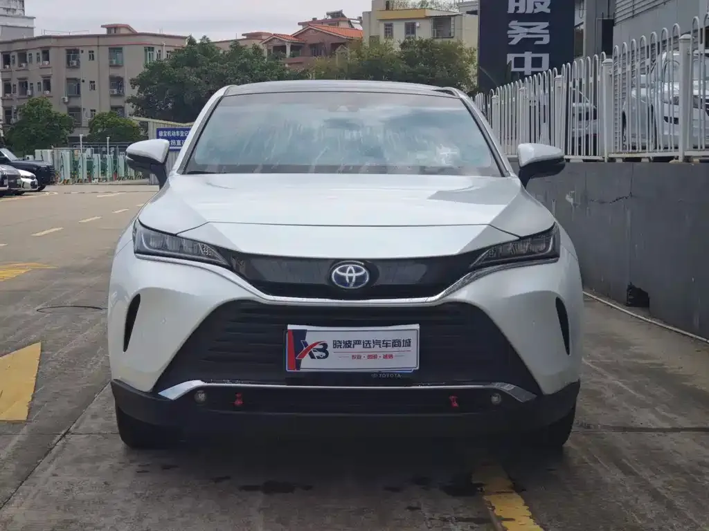 Toyota Harrier — фото 7