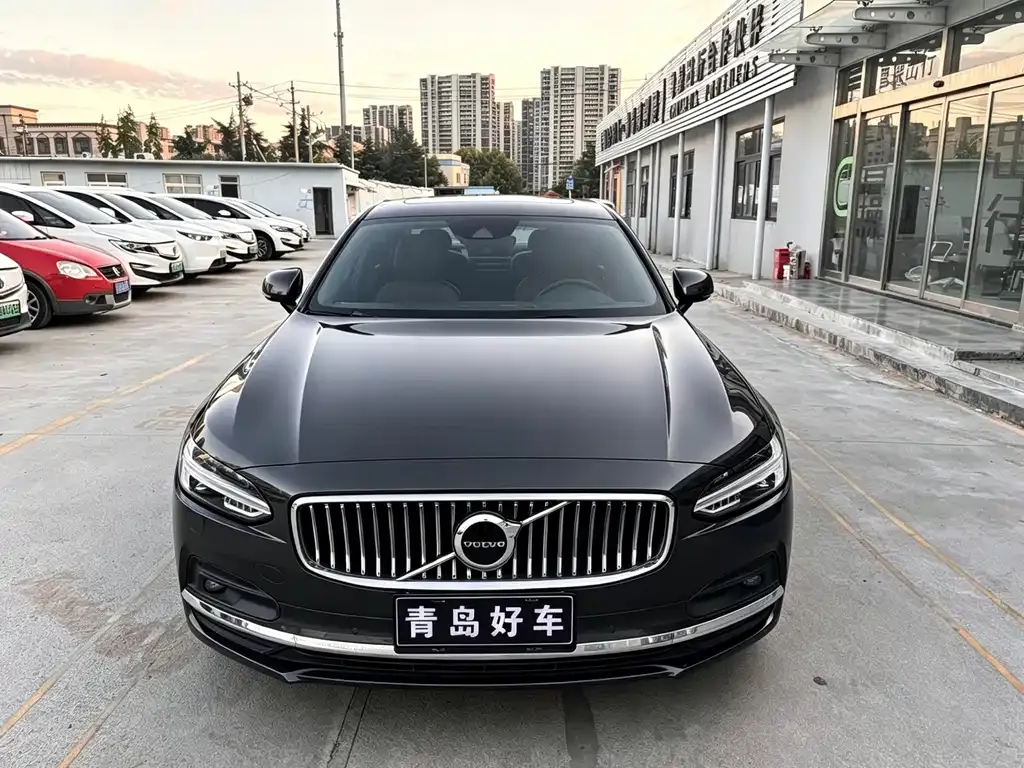 Volvo S90 — фото 10