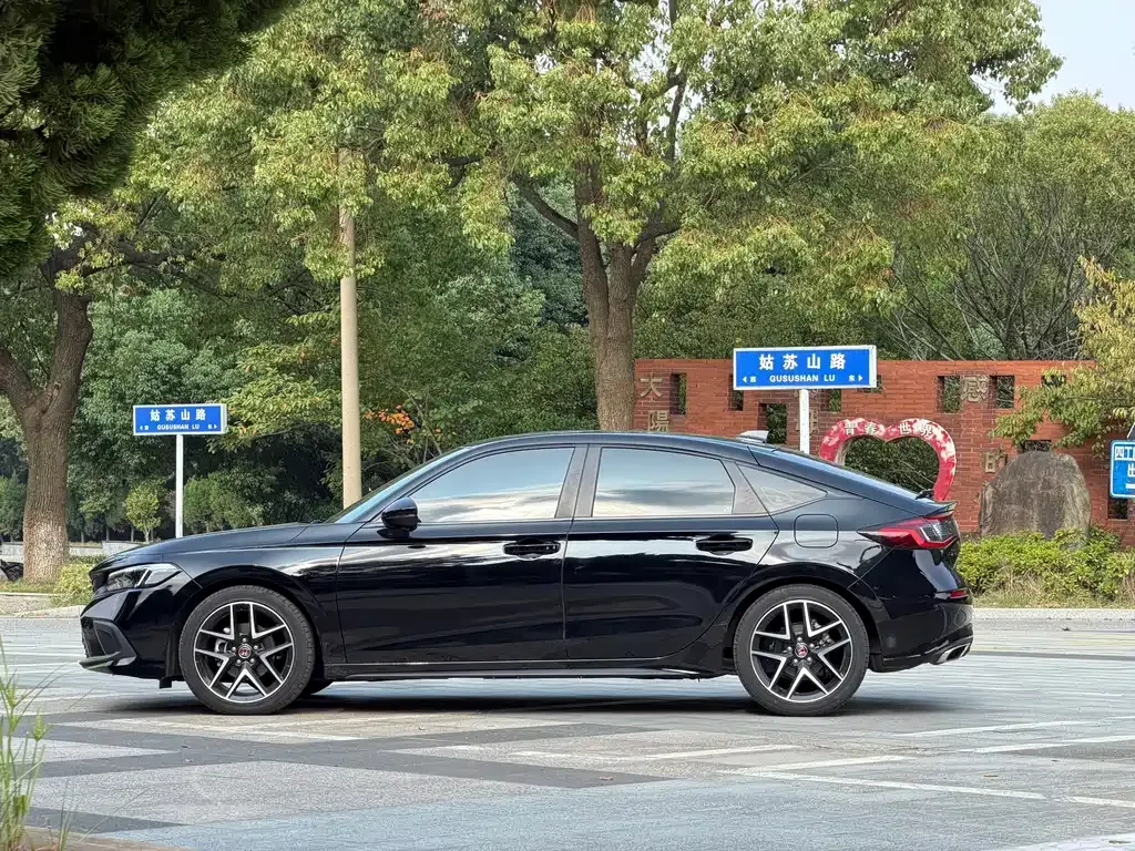 Honda Civic — фото 6