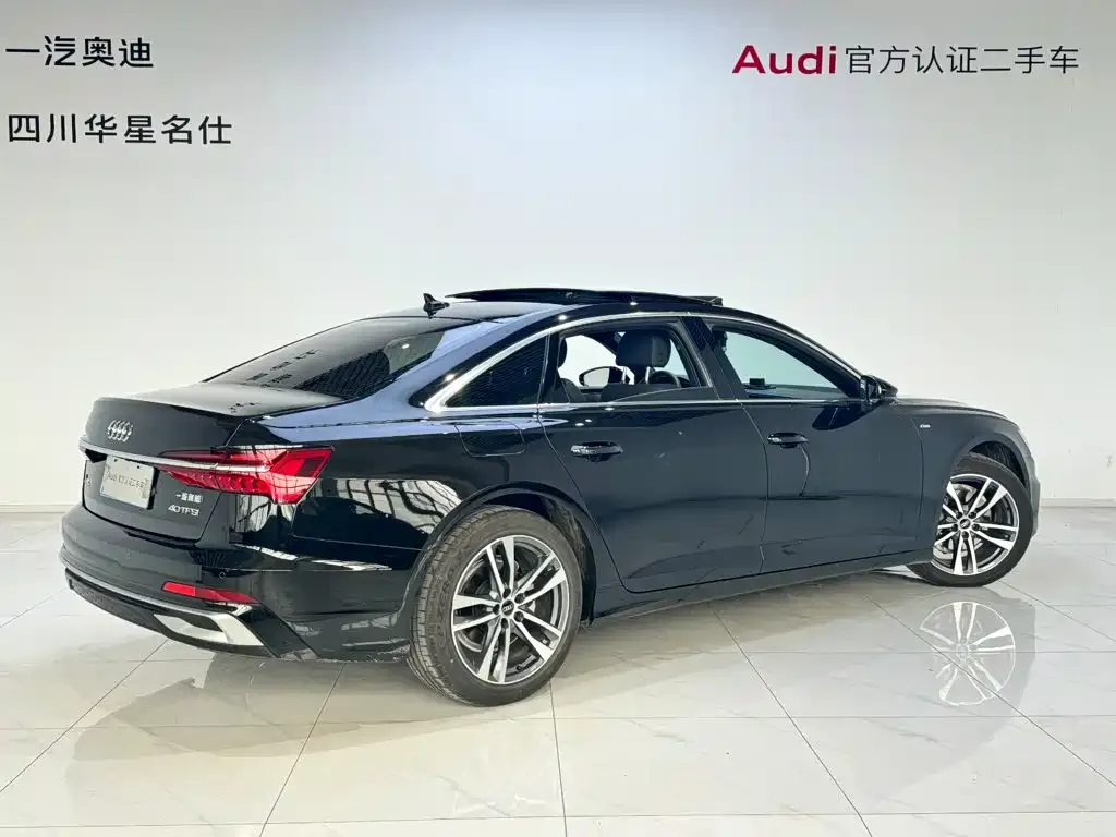 Audi A6L — фото 9