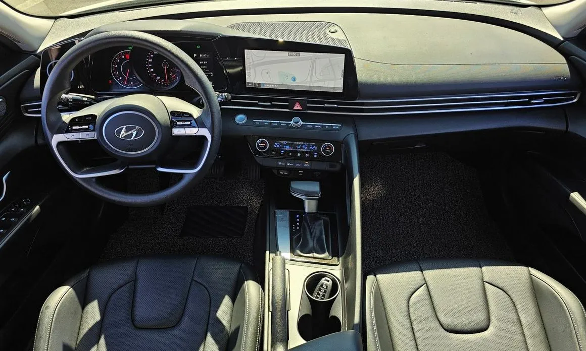 Hyundai AVANTE — фото 7