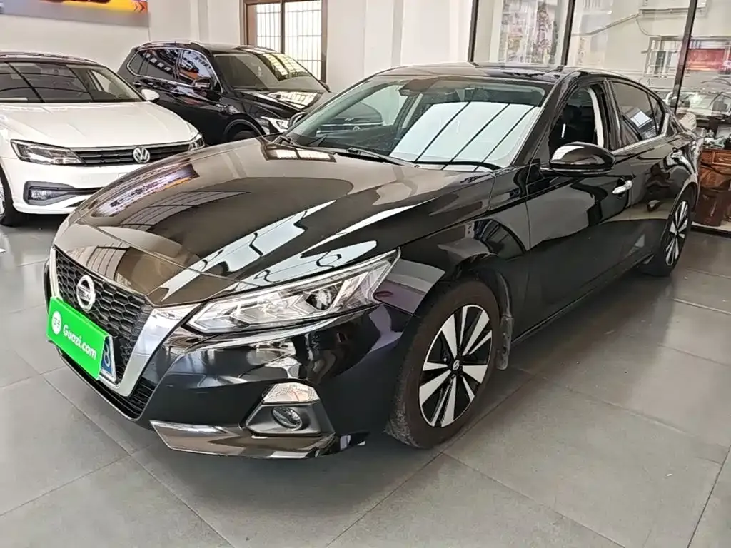 Nissan Teana — фото 4