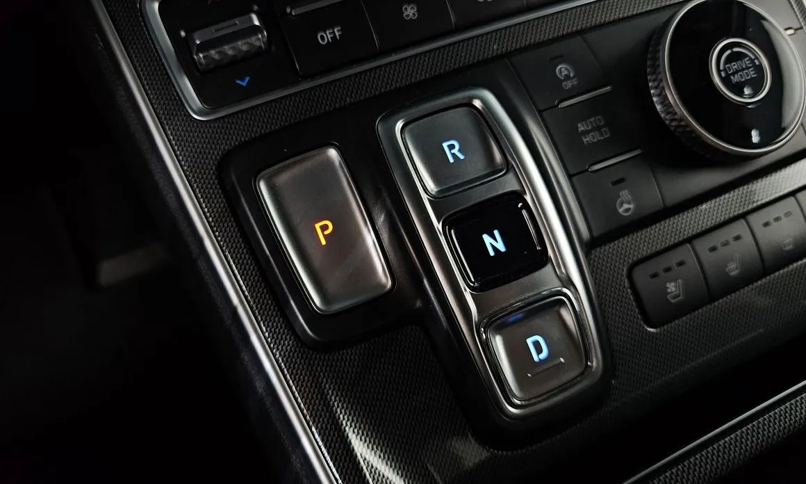 Hyundai Santafe — фото 3