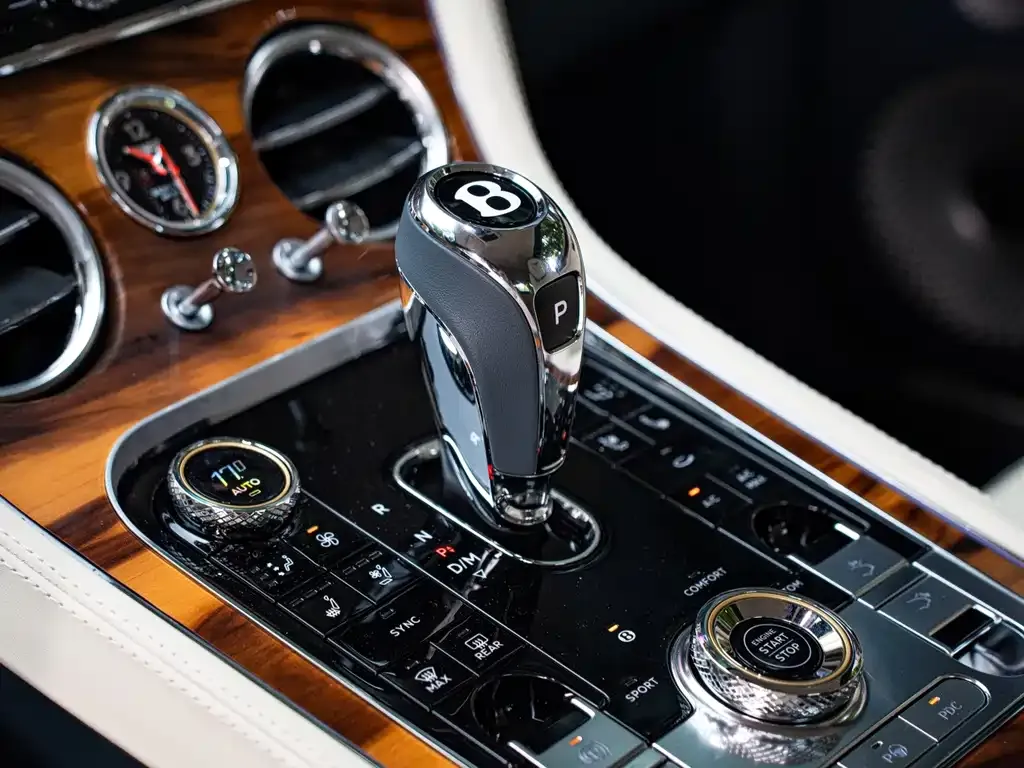 Bentley Continental — фото 8
