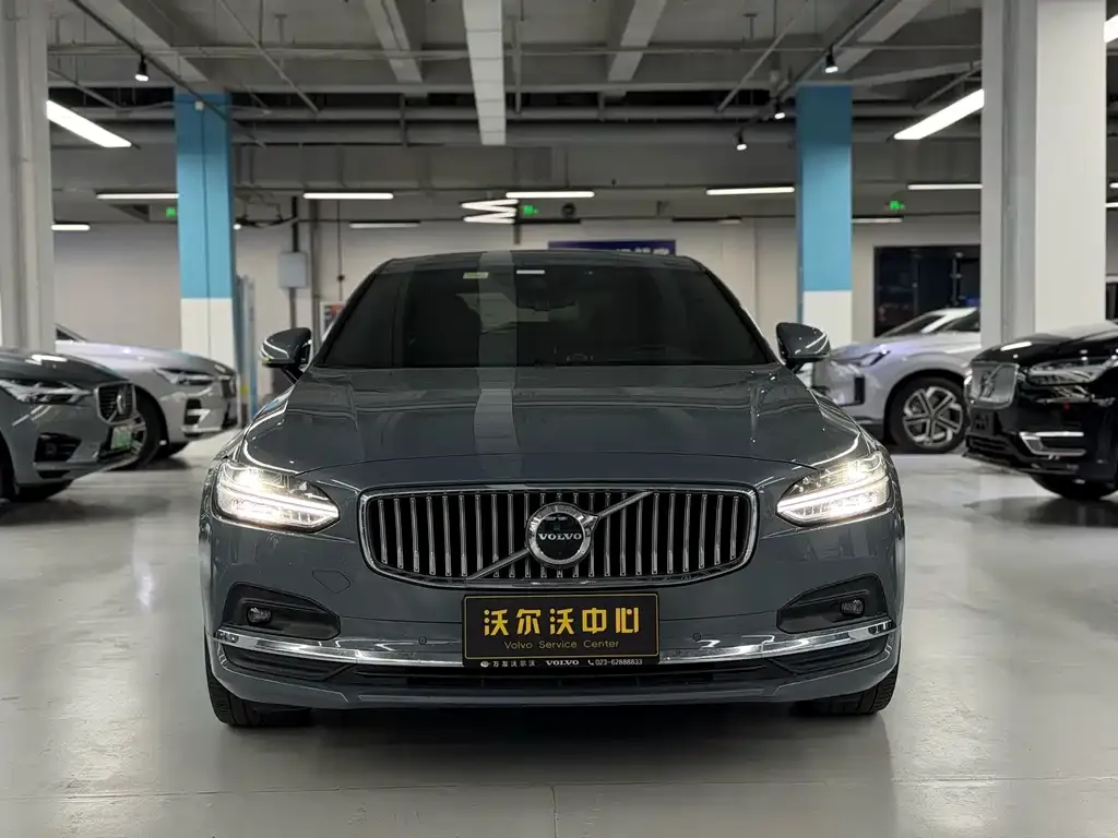 Volvo S90 — фото 8