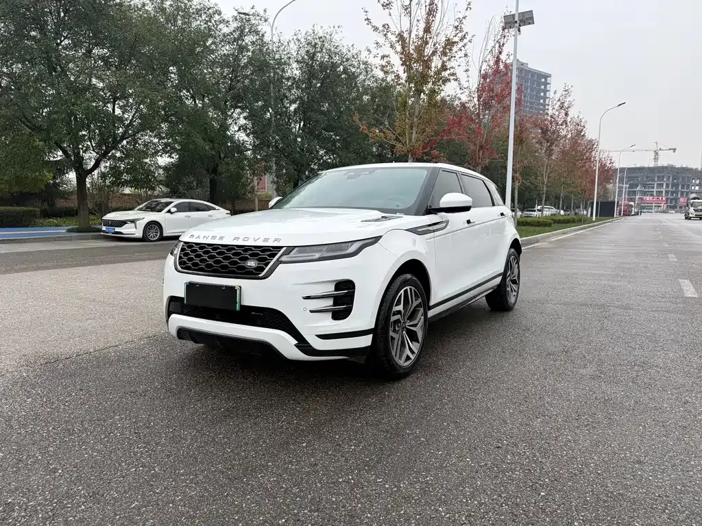 Land Rover Evoque PHEV — фото 1