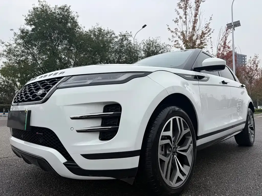 Land Rover Evoque PHEV — фото 6