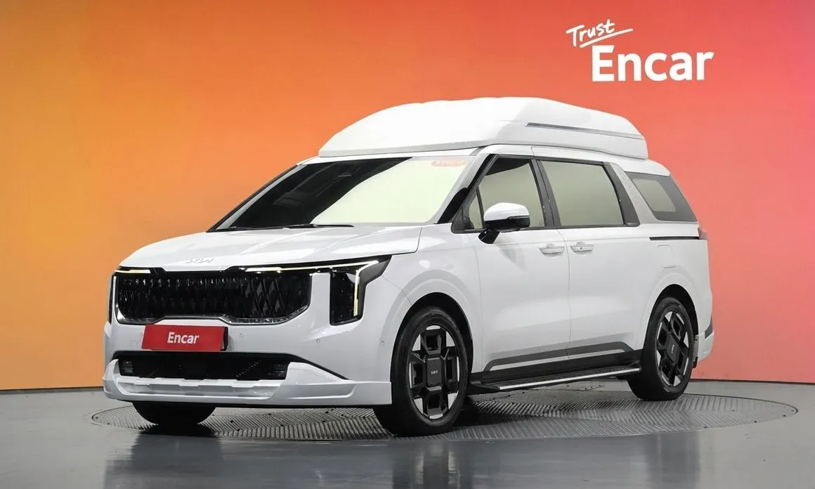 Kia Carnival — фото 1