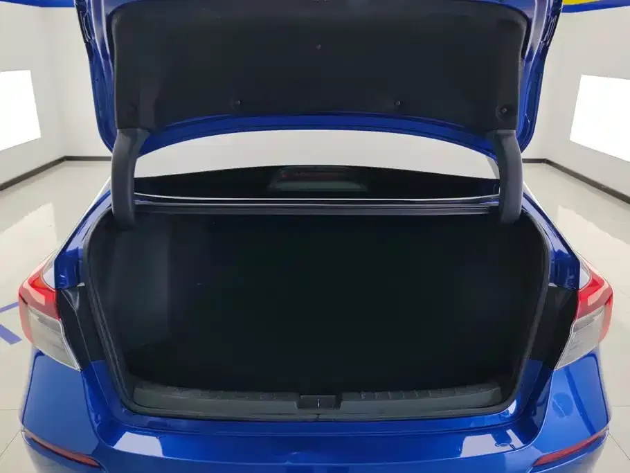 Honda Civic — фото 6