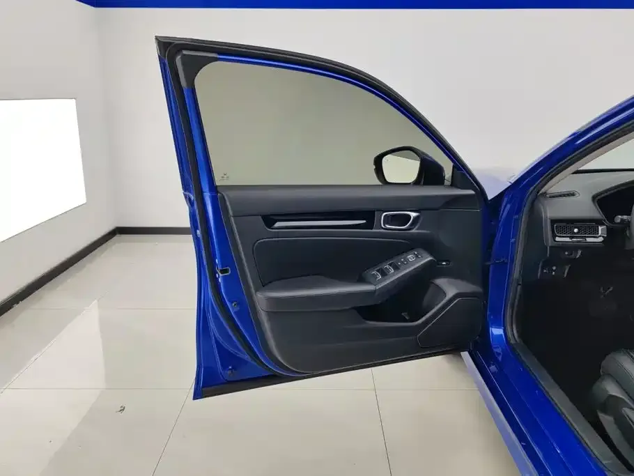 Honda Civic — фото 8