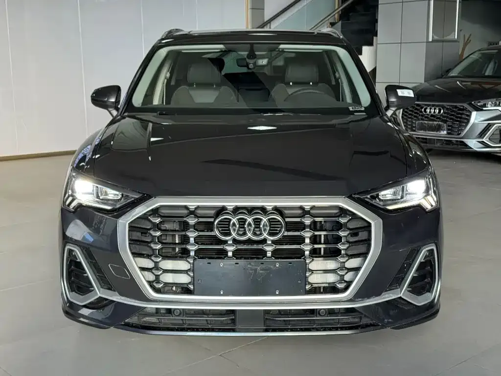 Audi Q3 — фото 3