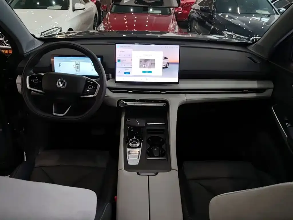 Changan CS75 PLUS — фото 2