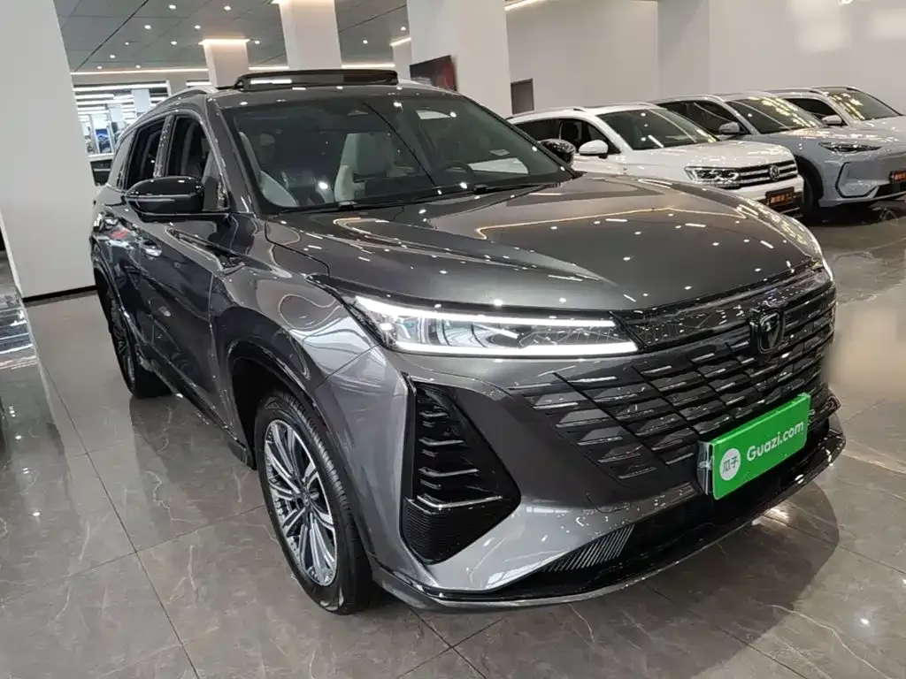 Changan CS75 PLUS — фото 4