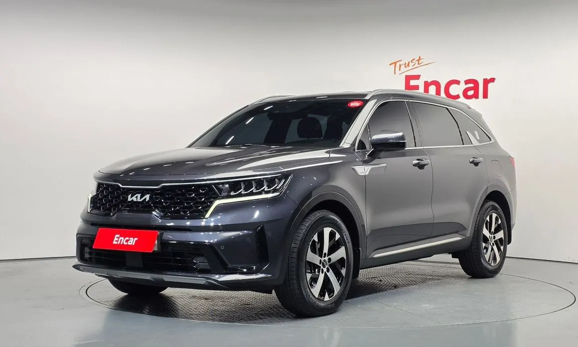 Kia Sorento — фото 1