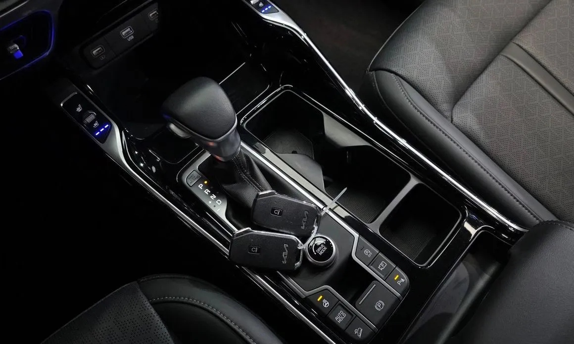 Kia Sorento — фото 9