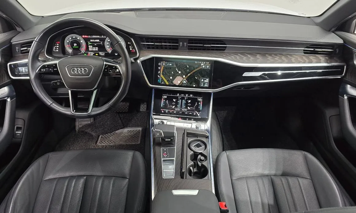 Audi A6 — фото 10