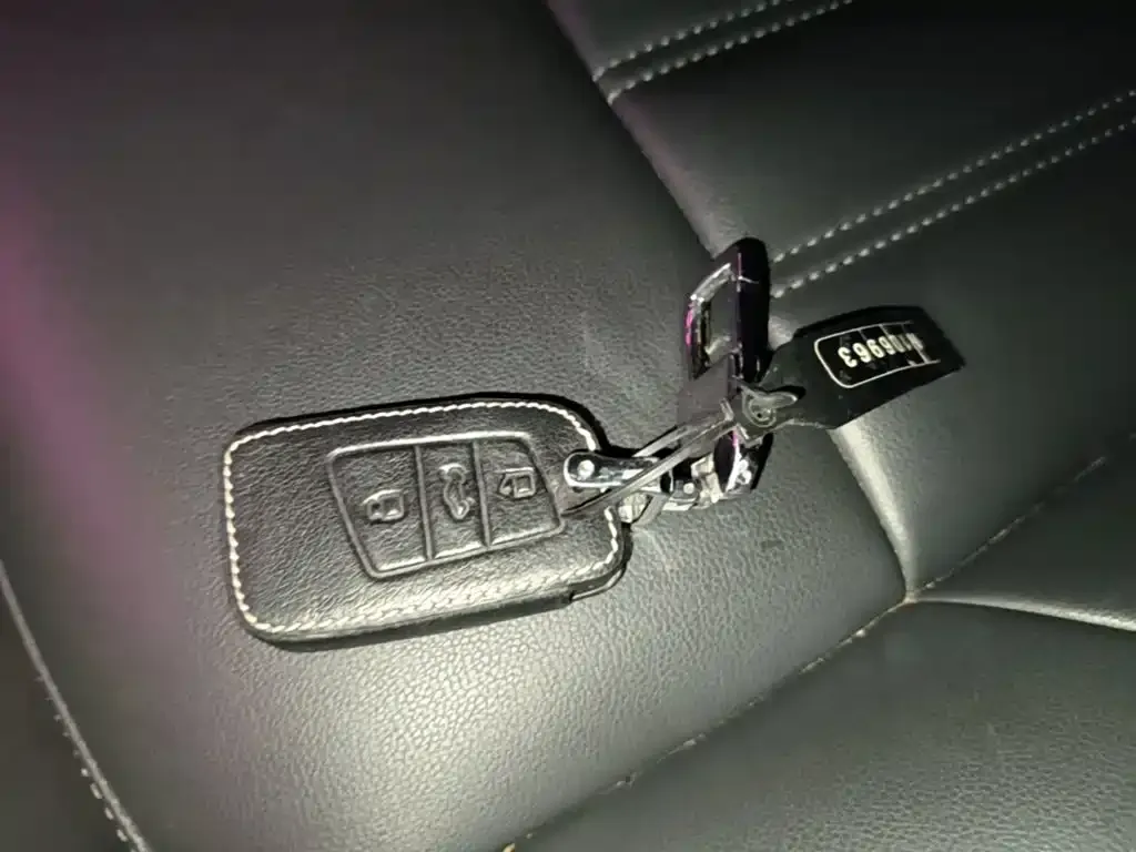 Volkswagen Passat — фото 10