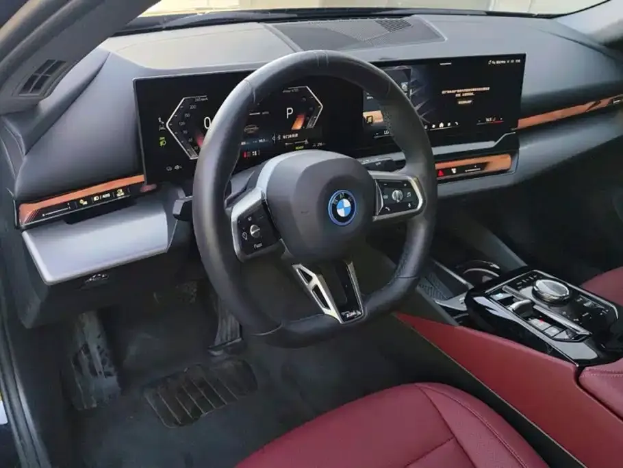 BMW i5 — фото 4