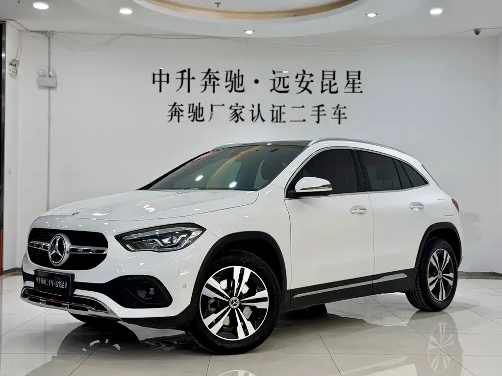 Mercedes-Benz GLA — фото 1