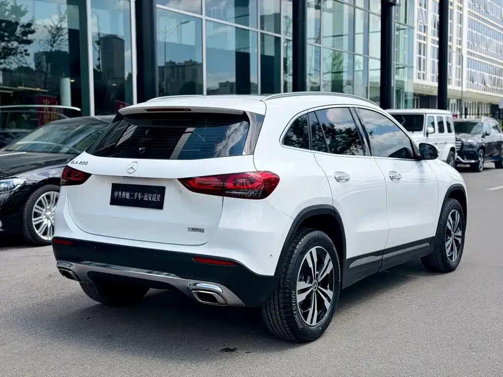 Mercedes-Benz GLA — фото 6