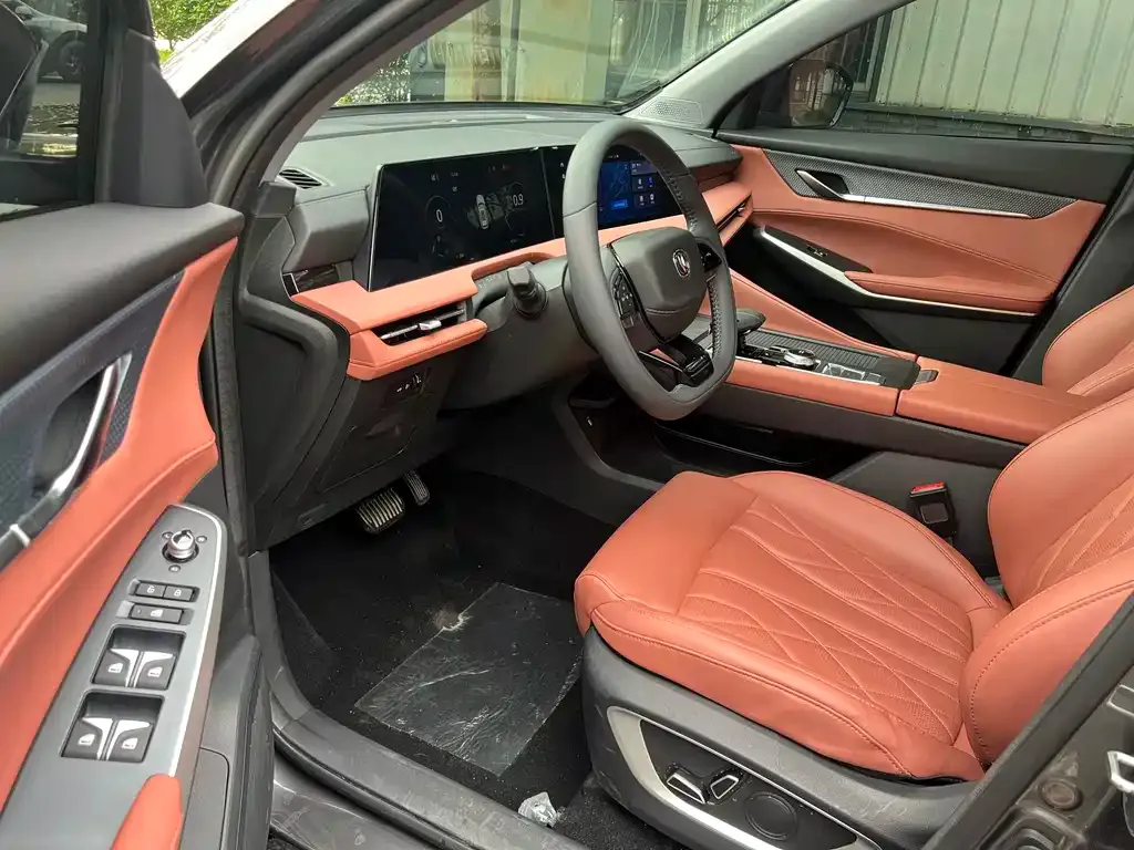 Changan CS75 PLUS — фото 3