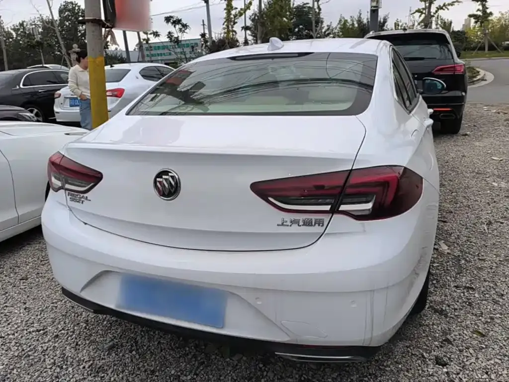 Buick Regal — фото 4