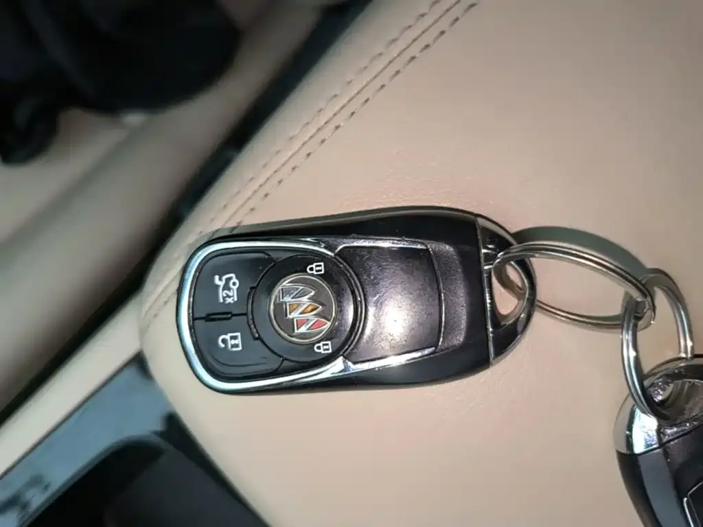 Buick Regal — фото 5