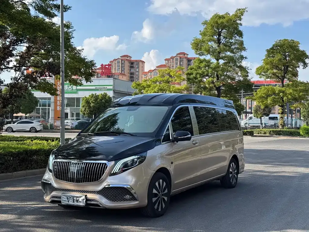 Mercedes-Benz Vito — фото 1