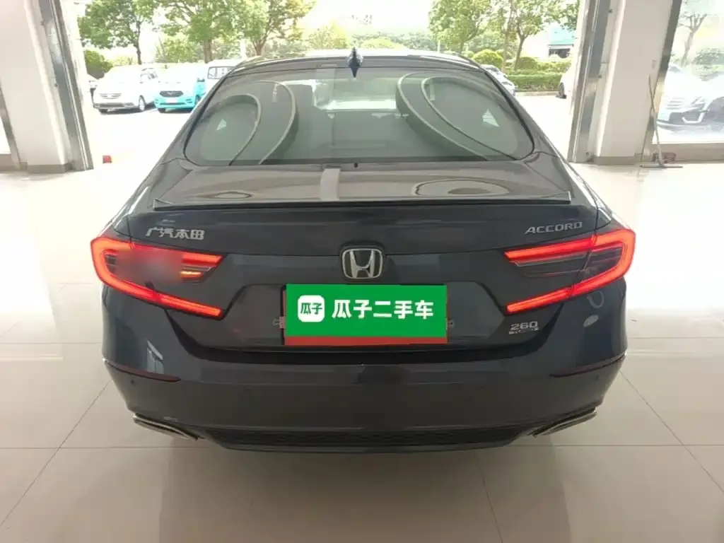 Honda Accord — фото 7