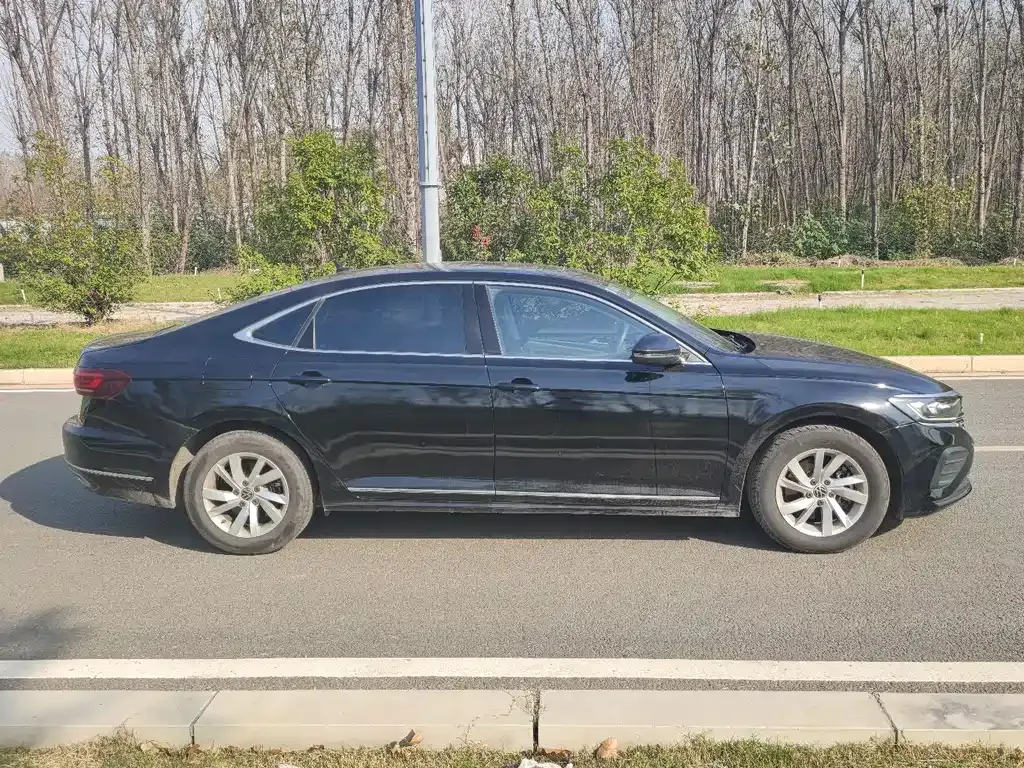 Volkswagen Passat — фото 9