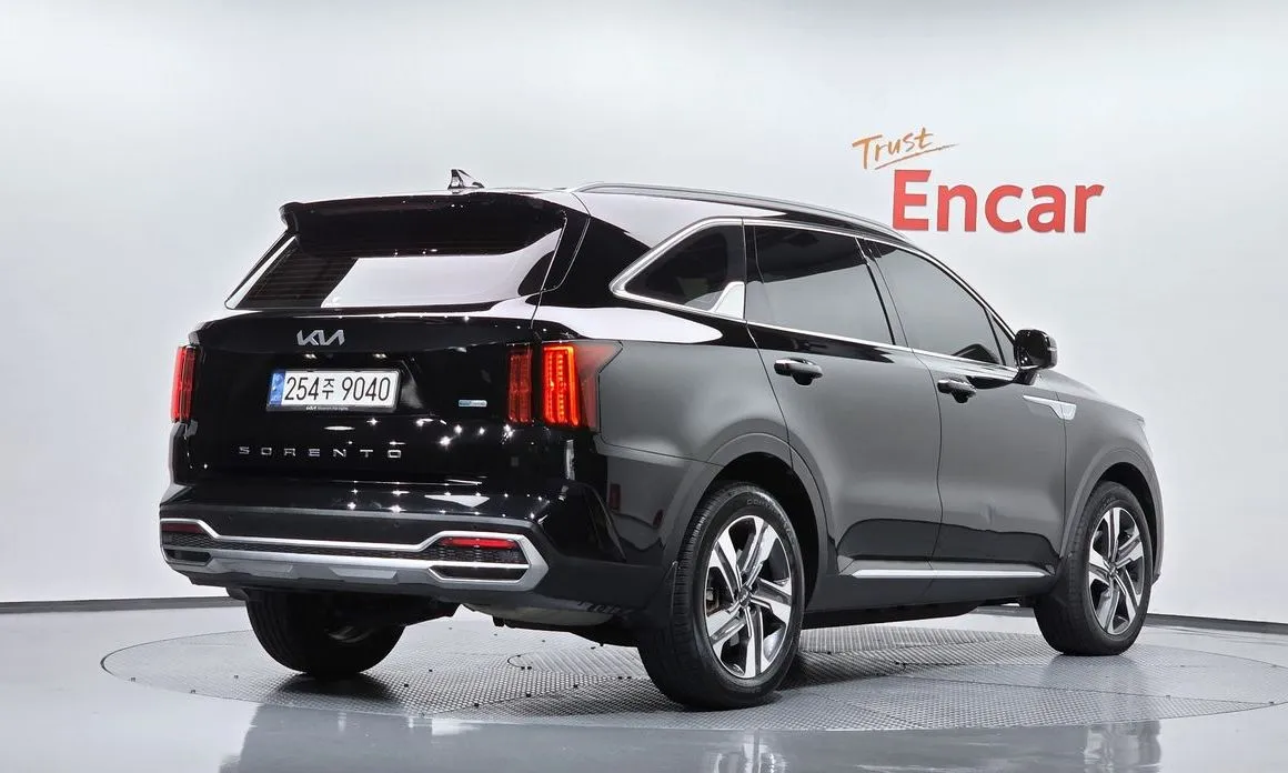 Kia Sorento — фото 5
