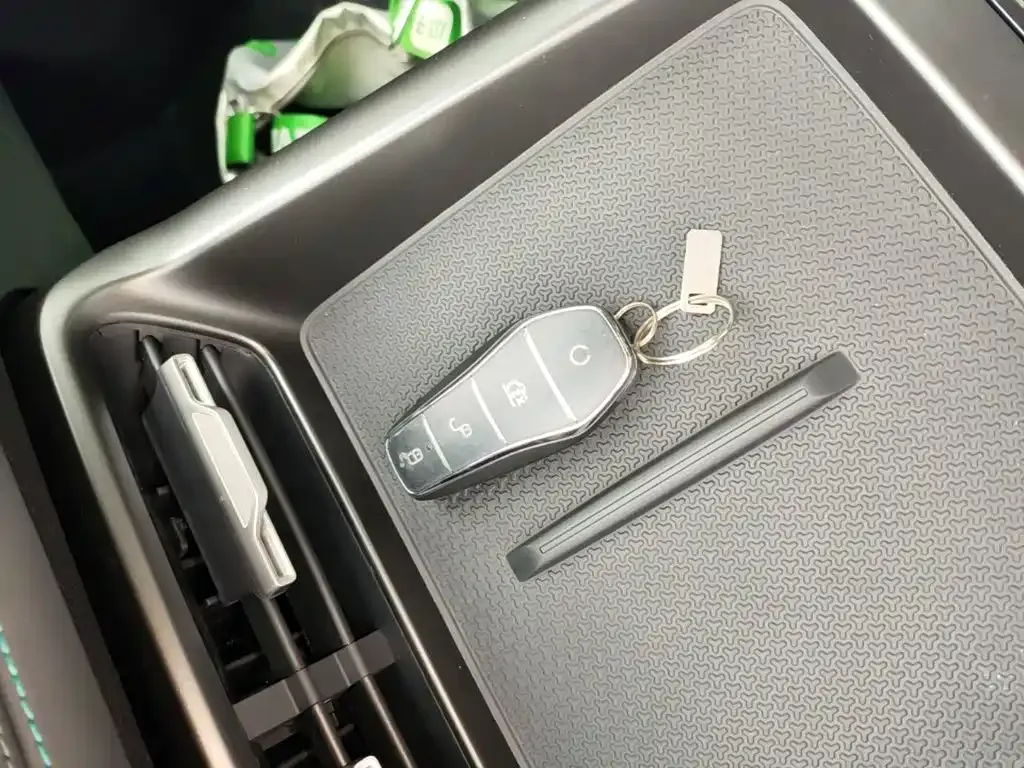 BYD Qin PLUS — фото 8