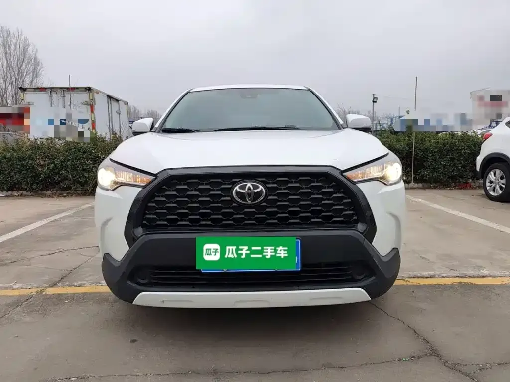 Toyota Corolla Cross — фото 6